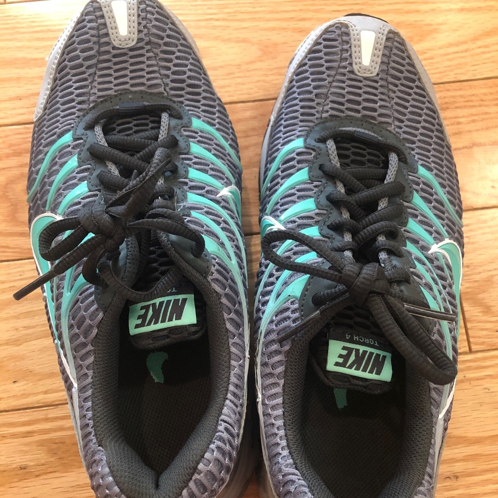 Nike Air Sneakers Like New